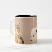 Welpe, der Stapel der Kekse in der Hundeschüssel Zweifarbige Tasse (Vorderseite Links)