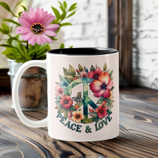 Welpe & Floral 70er Retro "Peace & Liebe" Zweifarbige Tasse