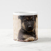 Welpe in Basket Jumbo-Tasse (Vorderseite)
