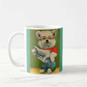 Welpe liest Zeitungsdruck Kaffeetasse