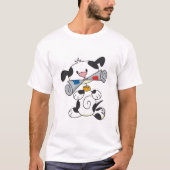 Welpe mit Zeitungs-T - Shirts und Geschenken (Vorderseite)