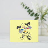 Welpe mit Zeitungs-T - Shirts und Geschenken Postkarte (Stehend Vorderseite)