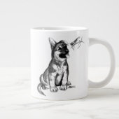 Welpe und Grasshopper Jumbo-Tasse (Rechts)