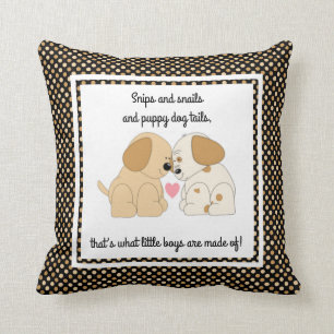 Welpenhund-Schwanz.... woraus kleine Jungen gemach Kissen