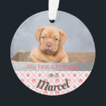 Welpe's First Christmas Foto Ornament<br><div class="desc">Feiern Sie mit diesem personalisierten Ornament das erste Weihnachtsfest Ihres Welpen. Fügen Sie Ihren Welpennamen und das Jahr zusammen mit zwei Fotos Ihres kleinen vierbeinigen Freundes hinzu!</div>