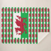 Welsh Dragon ~ Flag Wales Sherpadecke (Vorderseite (Horizontal))
