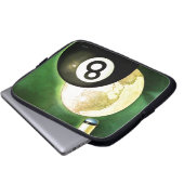 Welt als Spielball Laptopschutzhülle (Vorne Knopf)