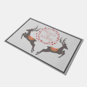 Weltfrieden Reindeer Holiday Fußmatte (Schrägansicht)