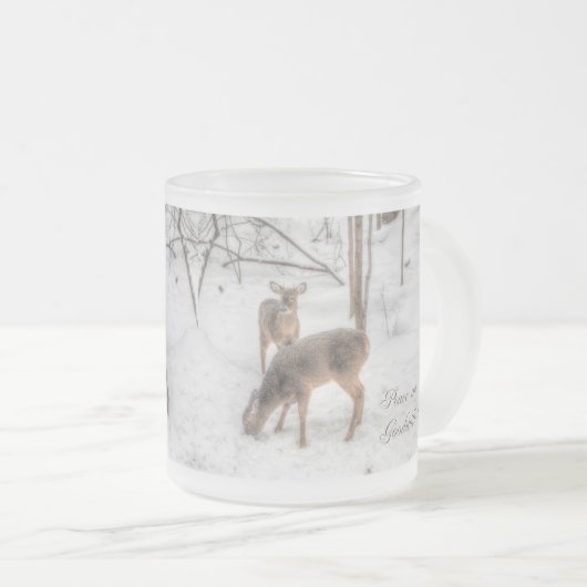 Weltfrieden - zwei Hirsche in schneebedeckten Wäld Mattglastasse (VorderseiteRechts)