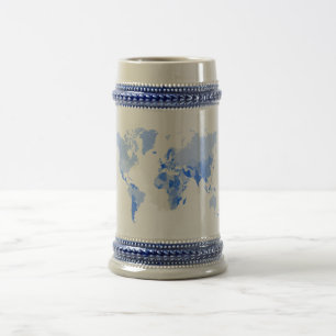 Weltkarte zerknittert blassblau bierglas