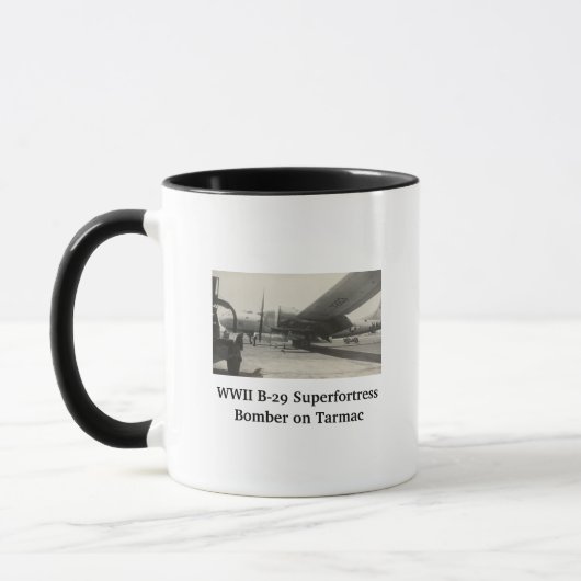Weltkrieg B-29 Bomber auf Tarmac Foto Kaffeekoffe  Tasse (Links)