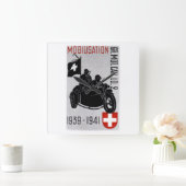 Weltkrieg Quadratische Wanduhr (Zuhause)