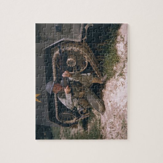 Weltkrieg-Soldat, der mit Garand Gewehr knit Puzzle (Vertikal)