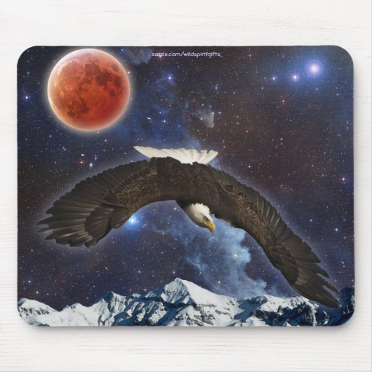 Weltraum-Adler, Gebirge Fantasy Mousepad (Vorne)