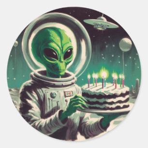 Weltraum-Alien mit Geburtstagskuchen-UFO-Flugsauss Runder Aufkleber