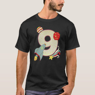 Weltraum Astronaut 9. Geburtstag Junge 9 Jahre alt T-Shirt