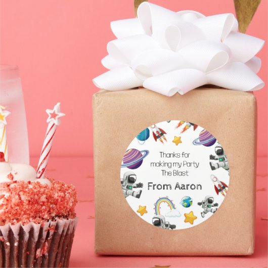 Weltraum-Astronautin Einladung zum ersten Geburtst Runder Aufkleber (Party)