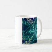 Weltraum | Fraktal in Blau und Weiß Kaffeetasse (VorderseiteRechts)