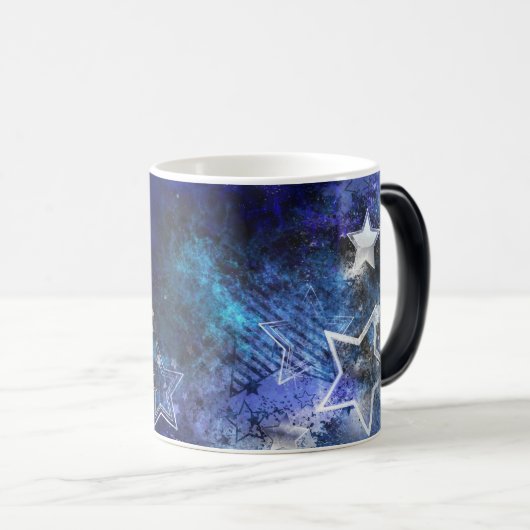 Weltraum-Hintergrund mit Sternen Verwandlungstasse (VorderseiteRechts)