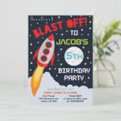 Weltraumbezogene Geburtstagsfeier Einladung (Stehend Vorderseite)