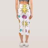 Weltraumdoodles kosmischer Hintergrund Capri Leggings (Rückseite)