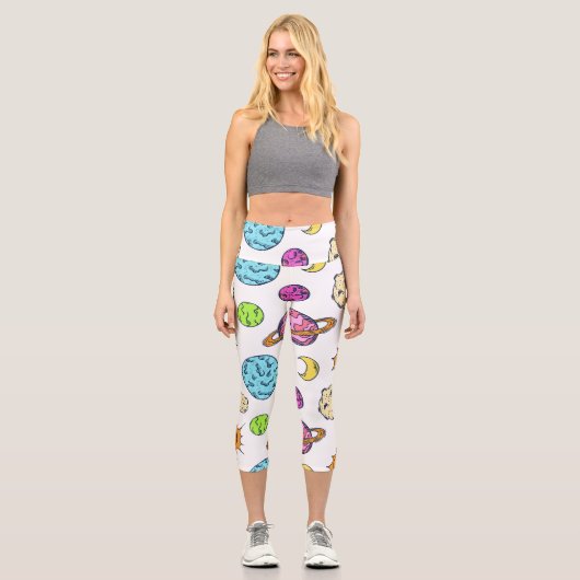 Weltraumdoodles kosmischer Hintergrund Capri Leggings (Vorderseite)