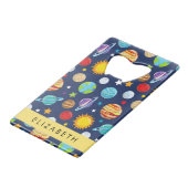 Weltraummuster, Planeten, Sterne, Kosmos, Ihr Name Geldbeutel Flaschenöffner (Vorderseite Schrägansicht)