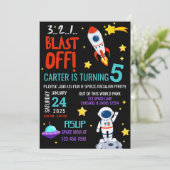Weltraumtakuläres Party Astronaut Geburtstag Einladung (Stehend Vorderseite)