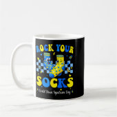 Welttag des Down-Syndroms Rock-Socken-Bewusstsein Kaffeetasse (Links)