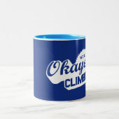 Weltweit ist der beste Kletterer Zweifarbige Tasse (Mittel)