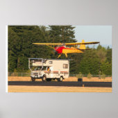 Weltweit kurze Start- und Landebahn Poster (Vorne)