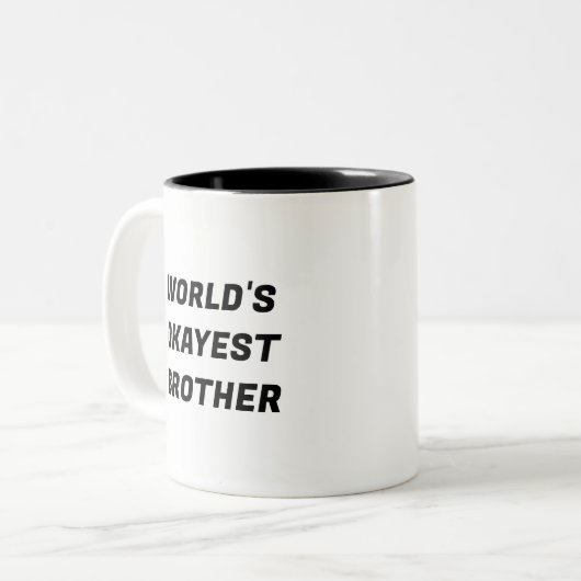 Weltweite Tasse der schrillsten Brüder Funny Typog (Vorderseite Links)