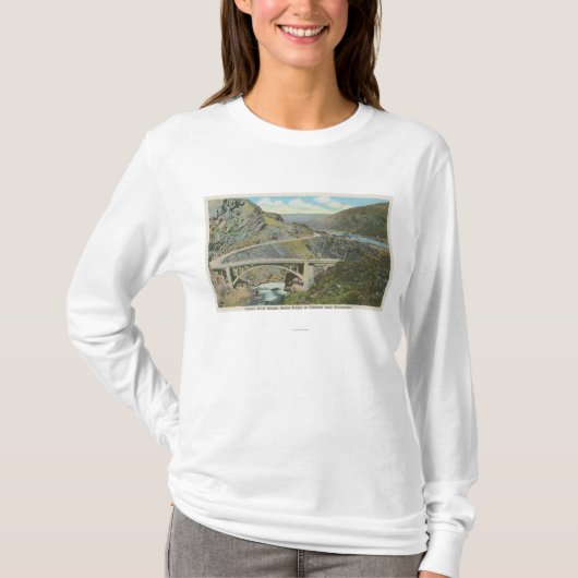 Wenatchee, WAView der Chelan Fluss-Brücke T-Shirt (Vorderseite)