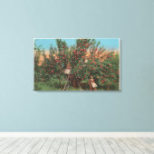 Wenatchee, WAView von Apple Orchard & Workers Leinwanddruck (Insitu (Holzboden))