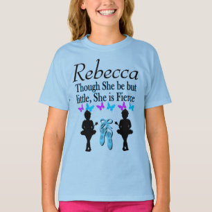 WENIG, ABER FIERCE BALLETT TANCER IM SHIRT ANGESCH