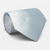 Wenig flaumige Wolken-Hals-Krawatte Krawatte (Gerollt)