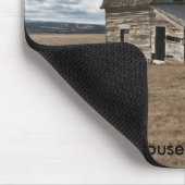 Wenig Haus auf dem Grasland Mousepad (Ecke)