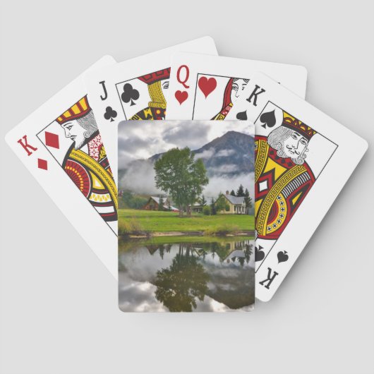 Wenig Haus im Nebel auf See Spielkarten (Rückseite)