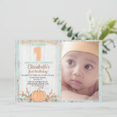 Wenig Kürbis-Fall-rustikaler 1. Geburtstag Einladung (Stehend Vorderseite)
