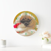 Wenig Pekingese ergreift Sankt Große Wanduhr (Zuhause)