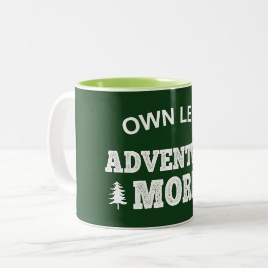 Weniger Eigenbedarf, mehr Abenteuer Zweifarbige Tasse (Vorderseite Links)