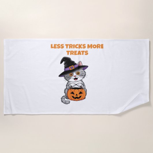 Weniger Tricks mehr Leckereien Halloween-Geschenke Strandtuch (Vorderseite)