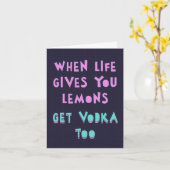 Wenn das Leben dir Zitronen gibt, bekomme Wodka. W Karte (Gelbe Blume)