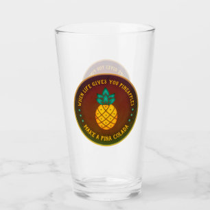Wenn das Leben Ihnen Ananas gibt, machen Sie eine Glas
