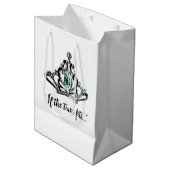 "Wenn die Tiara passt..." Mittlere Geschenktüte (Vorderseite Schrägansicht)