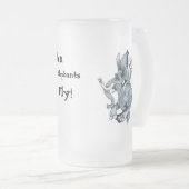 Wenn Elefanten fliegen! ~mattiert Stien Mattglas Bierglas (VorderseiteRechts)