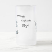 Wenn Elefanten fliegen! ~mattiert Stien Mattglas Bierglas (Mittel)
