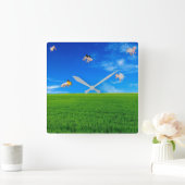 Wenn Schweine die Uhr am Fly Square halten (Zuhause)