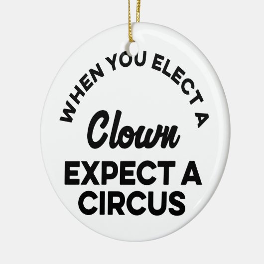 Wenn Sie einen Clown wählen, erwarten Sie einen Keramikornament (Links)