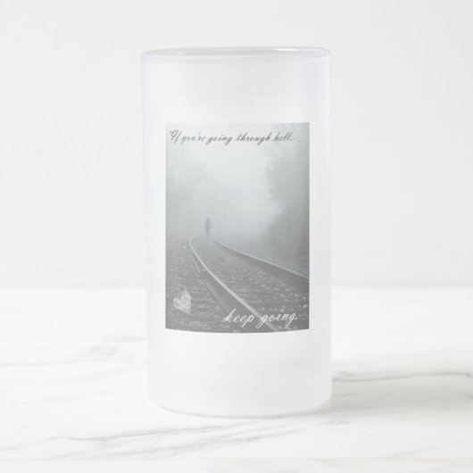 Wenn Sie Hölle durchlaufen, behalten Sie gehende Mattglas Bierglas (Mittel)